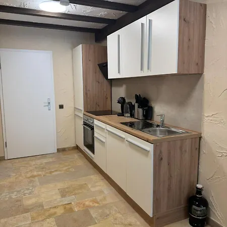 Apartment Modernes Mit Top-anbindung Eiserfeld