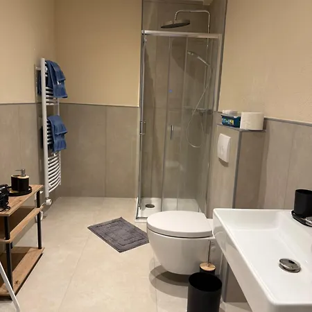 Apartment Modernes Mit Top-anbindung Eiserfeld *