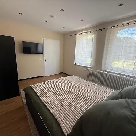 Apartment Modernes Mit Top-anbindung Eiserfeld